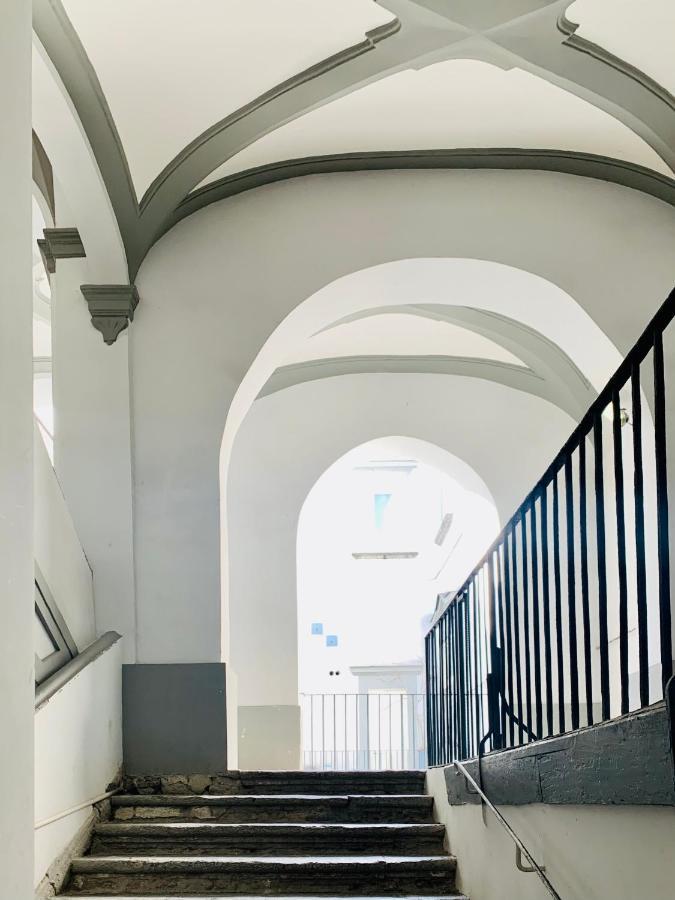 Tribunali 181 Guest House 나폴리 외부 사진