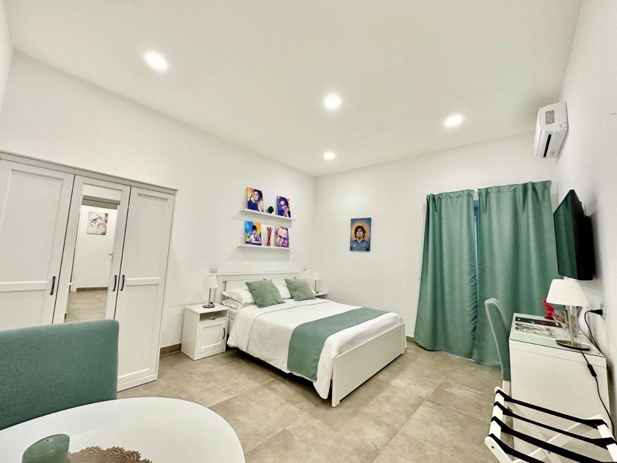 Tribunali 181 Guest House 나폴리 외부 사진