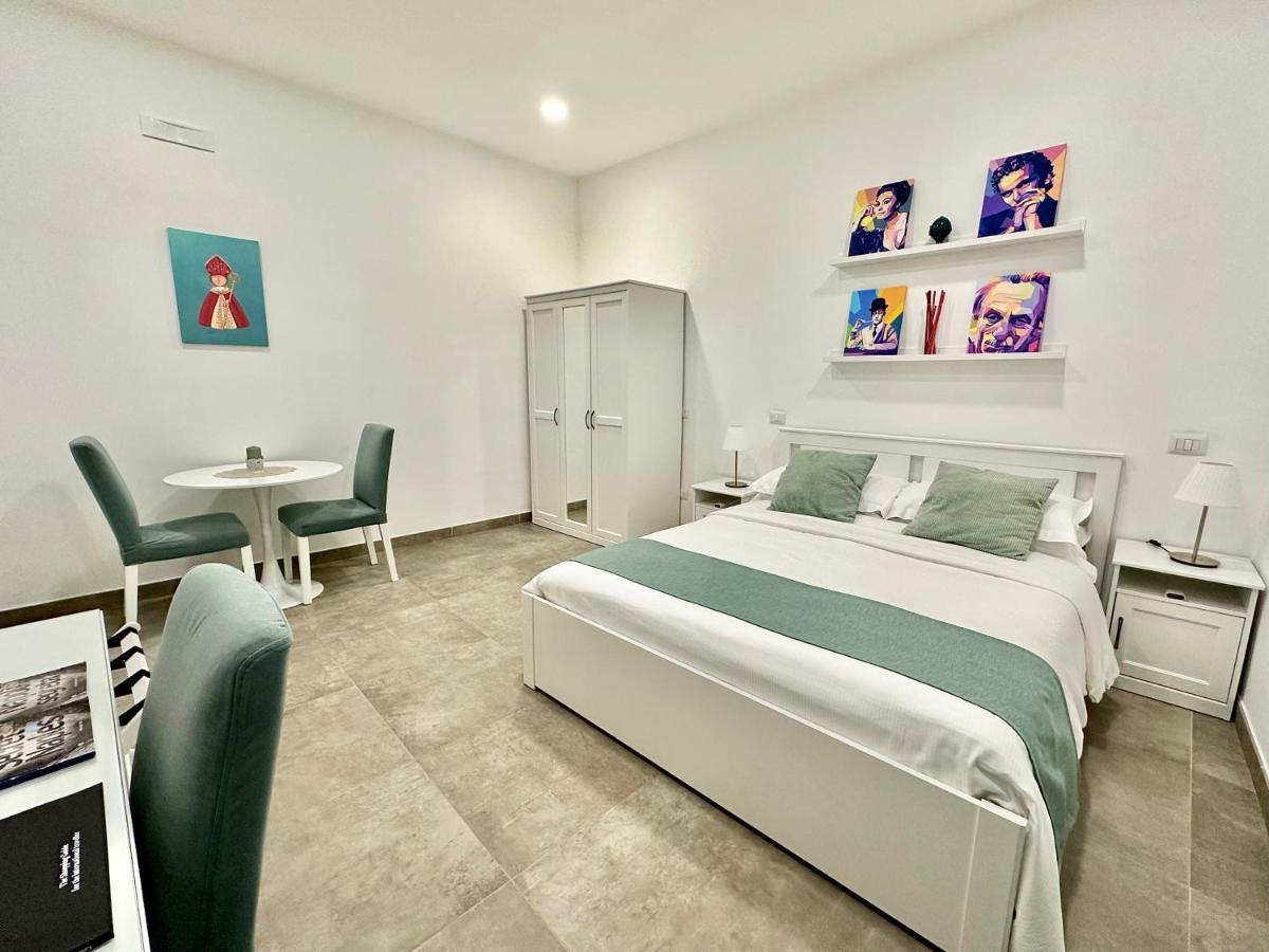 Tribunali 181 Guest House 나폴리 외부 사진