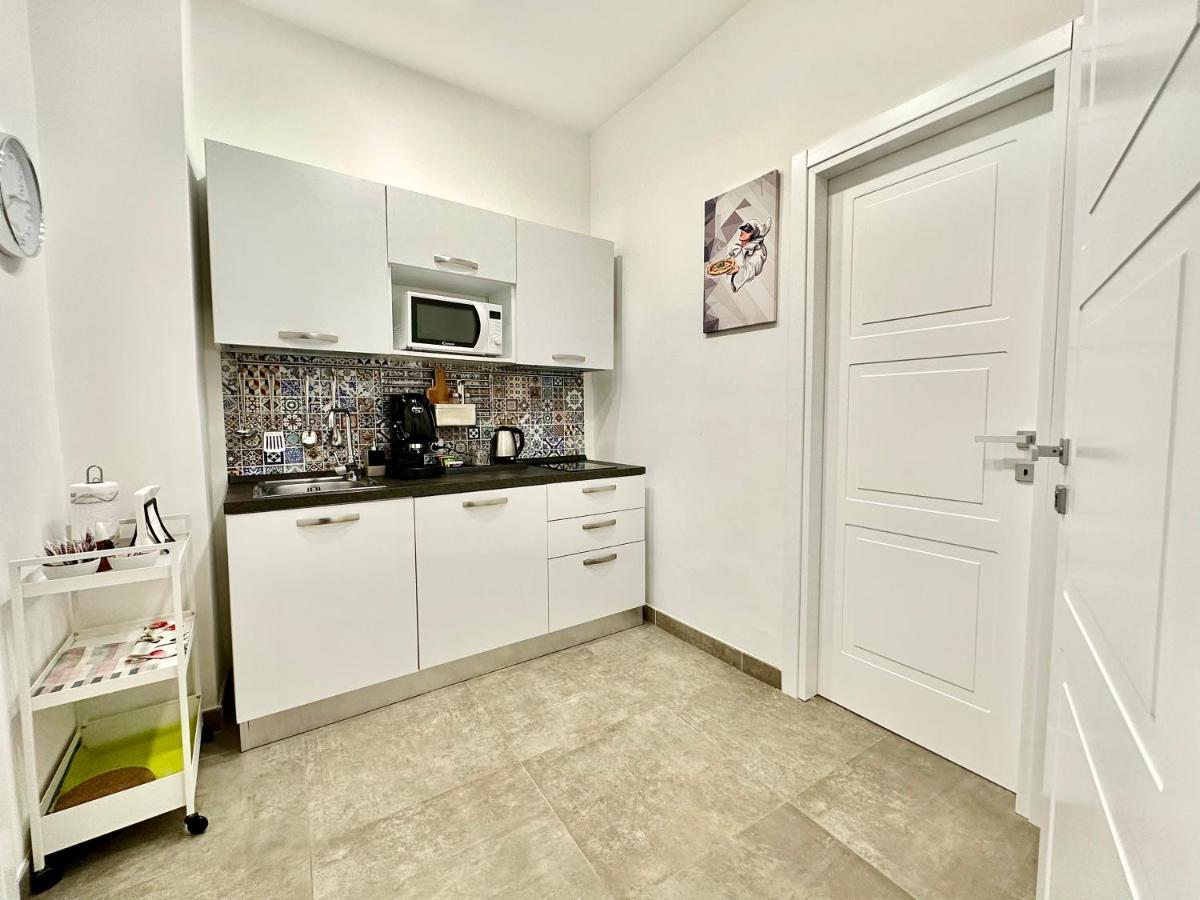Tribunali 181 Guest House 나폴리 외부 사진